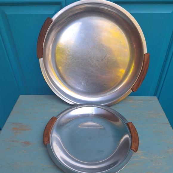 Vintage Stainless Steel Tray Teak Wood Handles MCM Metal Platter Modern Display - Picture 13 of 15